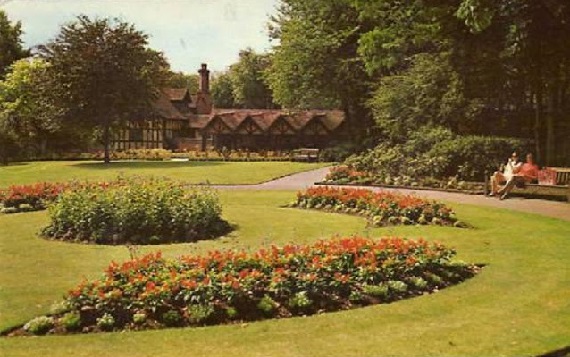 Bernays Gardens c1975