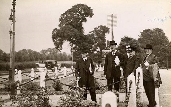 Garden Judges, Stanmore Station, mid 1930's